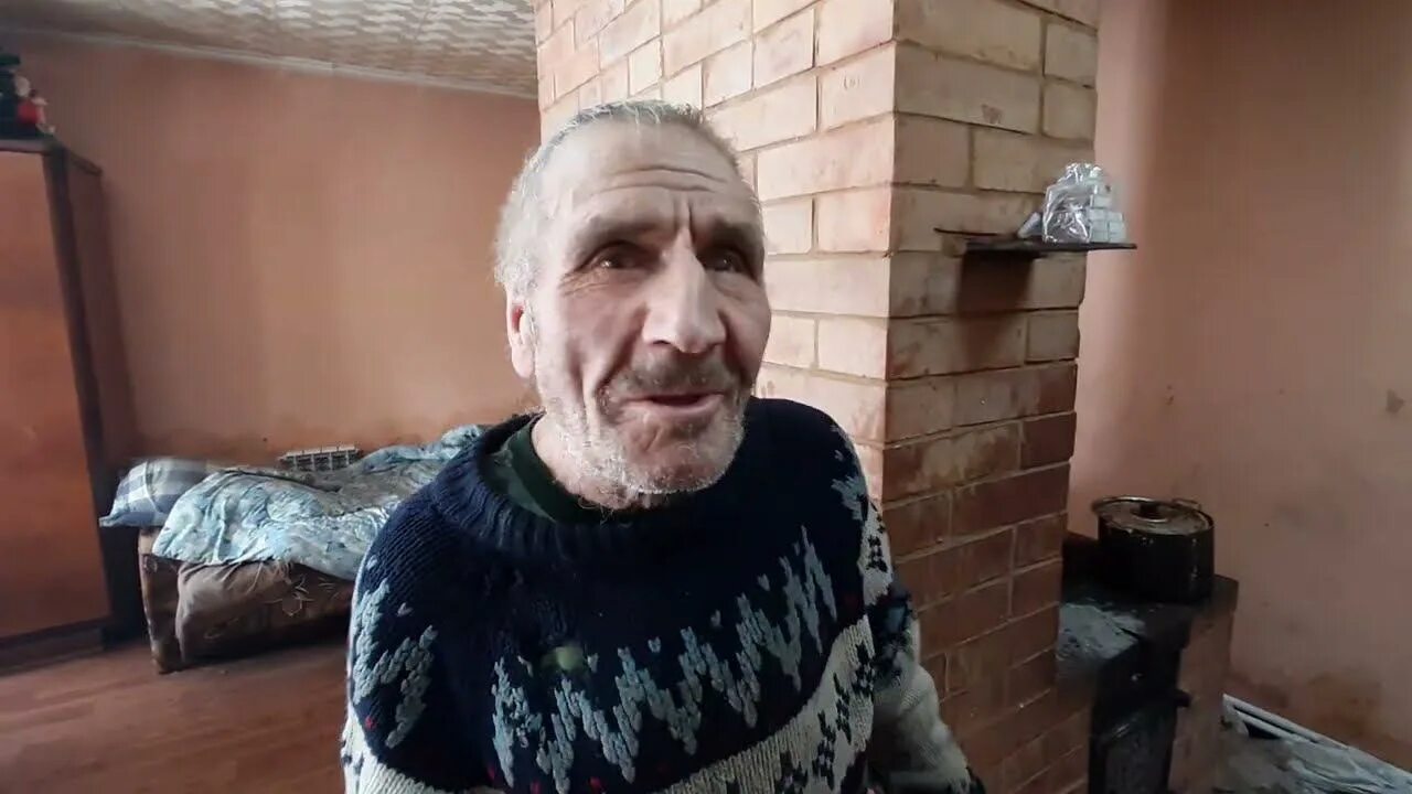 Счастливый дедушка. Широкую на широкую дед. Видео про деда который. Широкая на широкую прикол с дедом. Видео про деда который.