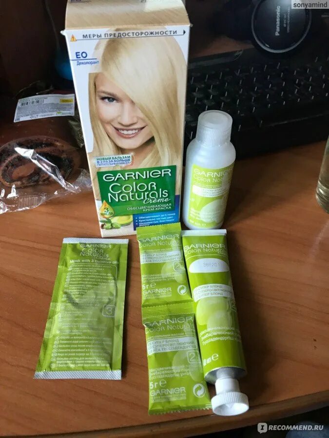 Осветляющая краска е0 для волос Garnier. Garnier Color naturals супер блонд (е0). Осветлитель гарньер е0. Garnier Color naturals осветлитель. Безаммиачная краска осветляет волосы