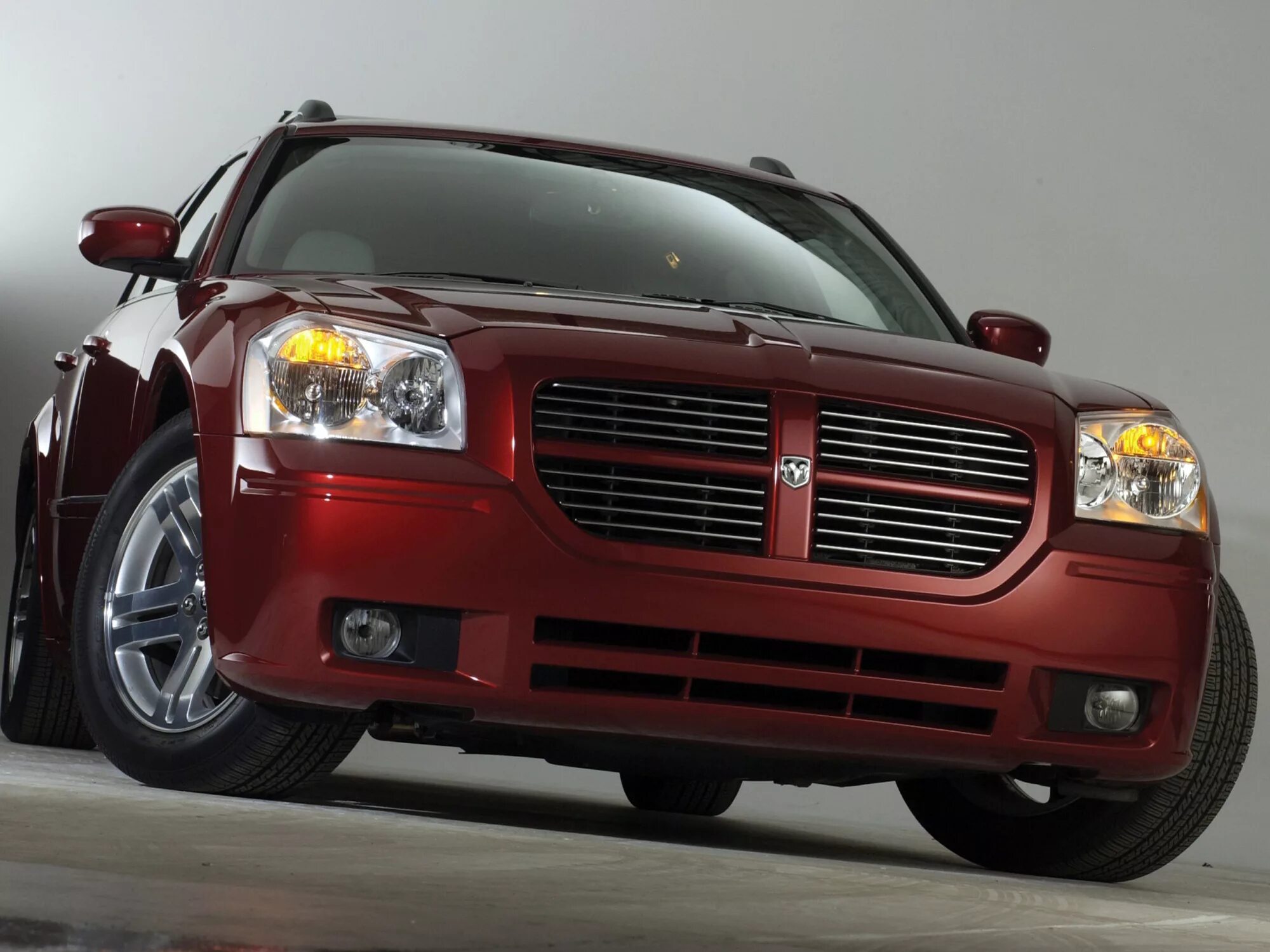 Dodge magnum. Dodge Magnum RT 2005. Dodge Magnum 2005. Dodge Magnum 2004. Додж Магнум 3.5.