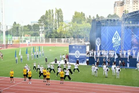 Открыли стадион динамо