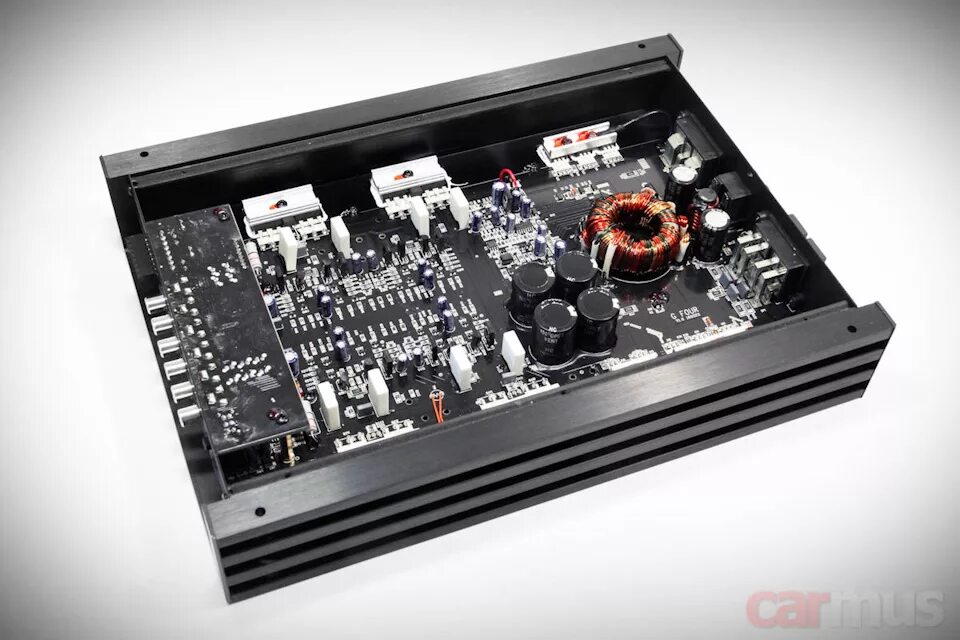 Helix four dsp. Helix g four 4-канальный усилитель. усилитель helix g five.