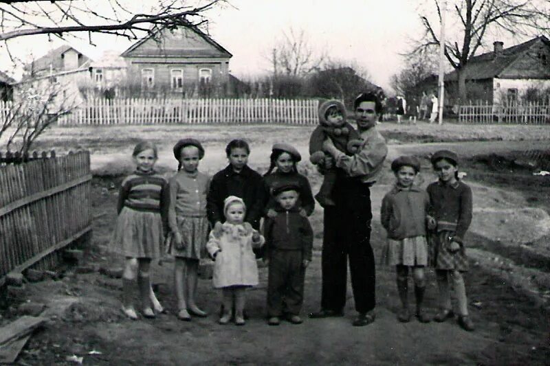 Село зюзино. Село Зюзино 1955. Зюзино район Москвы 1960 года. Деревня Зюзино. Район Зюзино в годы войны.