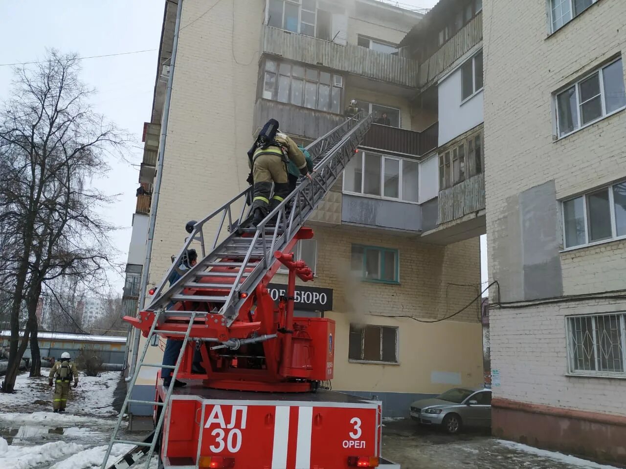 Тревога в орле сегодня. МЧС Орел пожар. Пожар на пожарной орёл. Пожар на Прокуровке Орел. Пожар на 909 квартале в Орле.