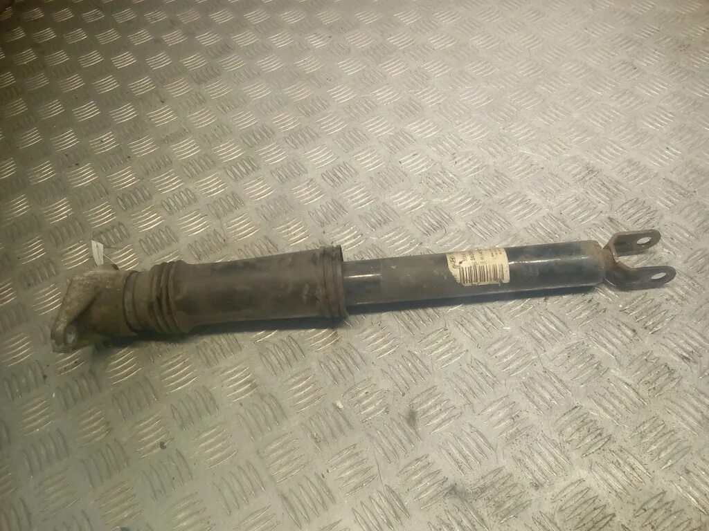 Амортизаторы i30. Задний амортизатор хендай ай 30 каталожный номер. 314010 sachs. Амортизаторы i30. Хендай элантра задние стойки.