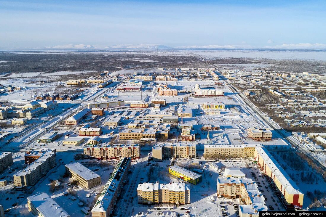 Город салехард расположен в природной. Ямал город Салехард. Салехард Ямало-Ненецкий автономный округ. Салехард город на Полярном круге. Салехард столица ЯНАО.