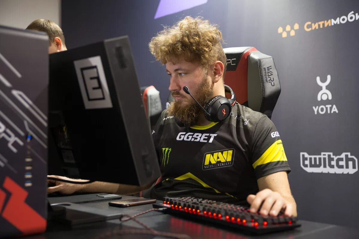 кирилл бумыч. бумыч стример. Boombl4 че. состав нави 2022. винстрайк мерч.