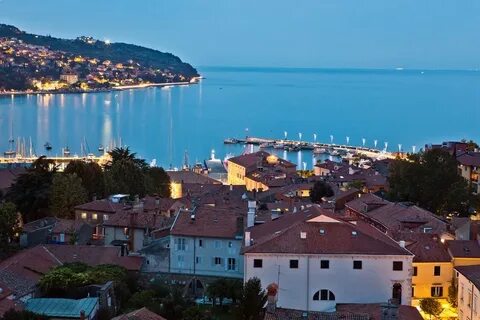 Словения море