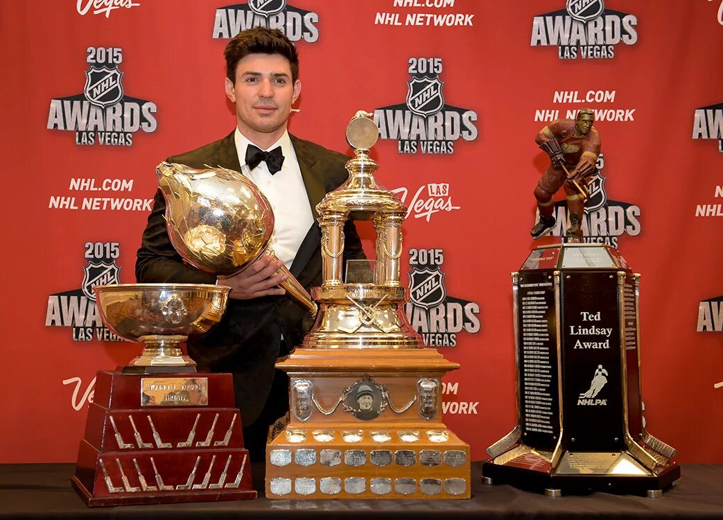 Nhl awards 2024. Nhl awards 2024. Nhl awards 2024. Харт трофи нхл. Харт трофи нхл.