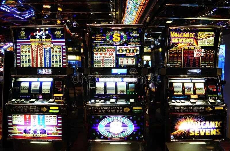 Игровые автоматы с моментальным выводом slots. Игровые автоматы novomatic multi gaminator. Слот-машина «мегабакс». Игровые автоматы с моментальным выводом slots. Игровой автомат будьмо.