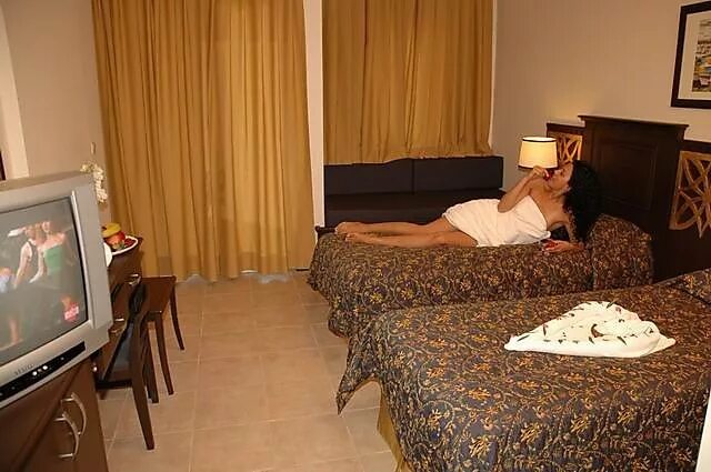 марти мира кемер турция номера. жена в гостинице. жена в гостинице видео. жены в турецких отелях. изменяю мужу в гостинице.
