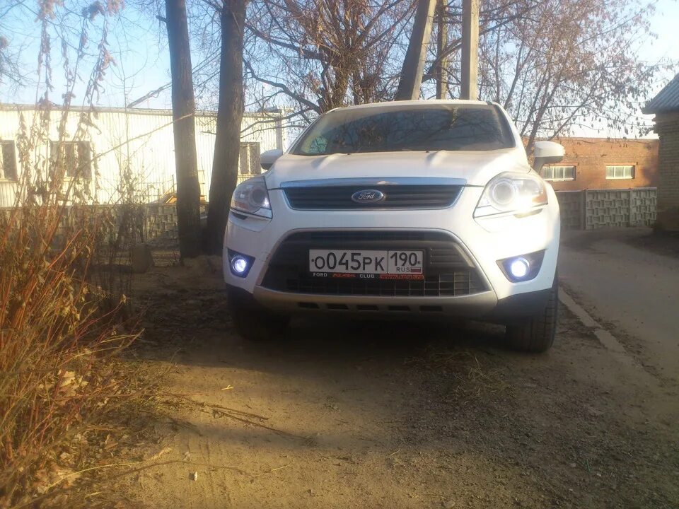 Форд куга птф. Туманки на Форд Куга 1. Led ПТФ Kuga 2. Led ПТФ Ford Kuga 2. Лед туманки Форд Куга 1.