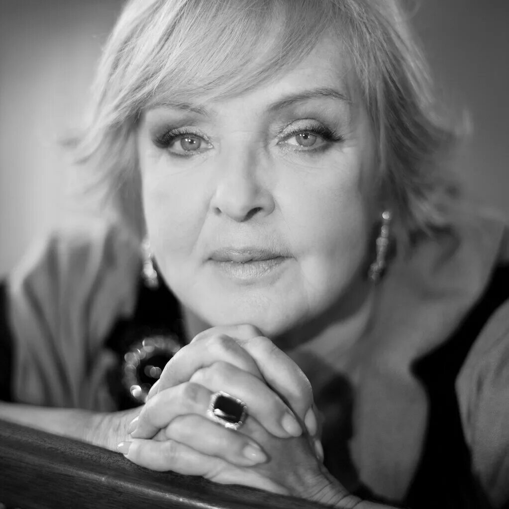 Ада роговцева фото сейчас. Ада роговцев. Роговцева, ада николаевна. Роговцева, ада николаевна. Ада роговцева.