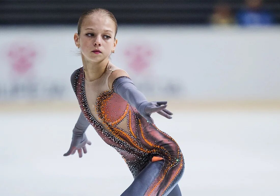 Трусова 2018. Трусова Лутц. Саша Трусова пятый элемент. Рост саши трусовой