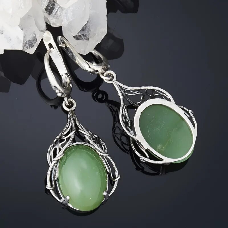 серьги из нефрита в золоте. нефритовые бусы китай. перчи нефрит. нефрит в золоте. интернет магазин нефритов.