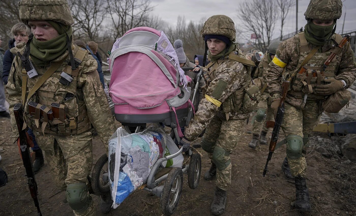 Хроника войны на украине сегодня. Погибшие украинские военные. Русские солдаты на Украине. Украинские солдаты воюют.