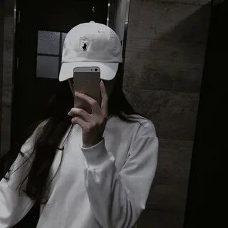 Қыздардың телефонынан үй фотолары