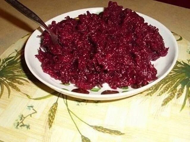 Салат из свеклы или свеклы. Салат из свеклы или свеклы. Свекла с сыром. Необычный салат из свеклы. Свекла витаминка.