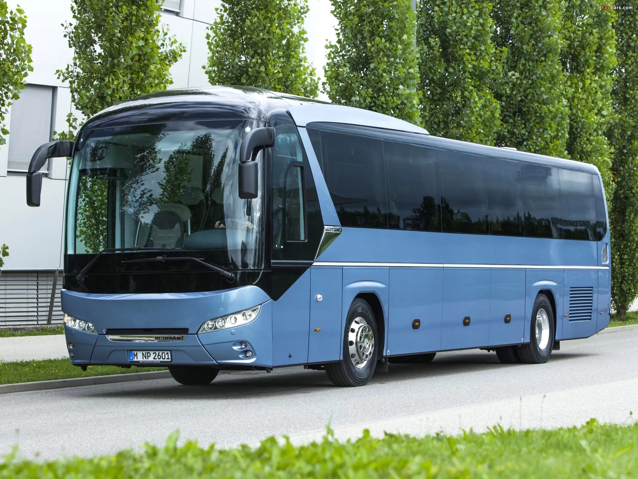 Автобус с15. Неоплан джетлайнер. Ман Неоплан. Ман Неоплан автобус. Автобус Neoplan синий jetliner.