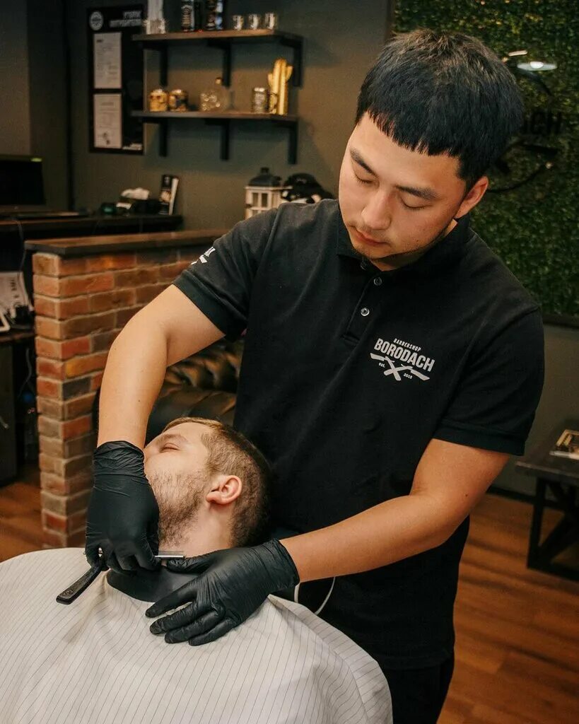 Бородач нальчик барбершоп. Бородач барбершоп виски. Босс барбершоп тула. Барбершоп бауманская. Бородач выборг.