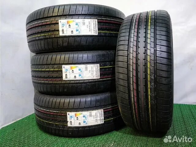 Шины r18 лето. Bridgestone er33. Бриджстоун 33 колёса. Bridgestone лето r18. 235/50 R18 лето.