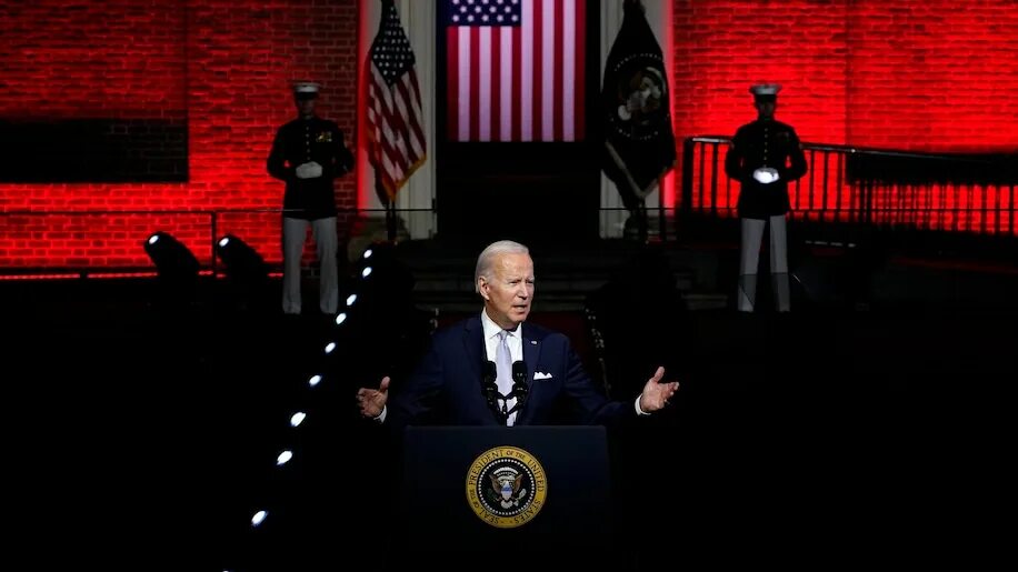 Байден красные. Joe biden оон. Biden speech. President joe biden. Байден красный.
