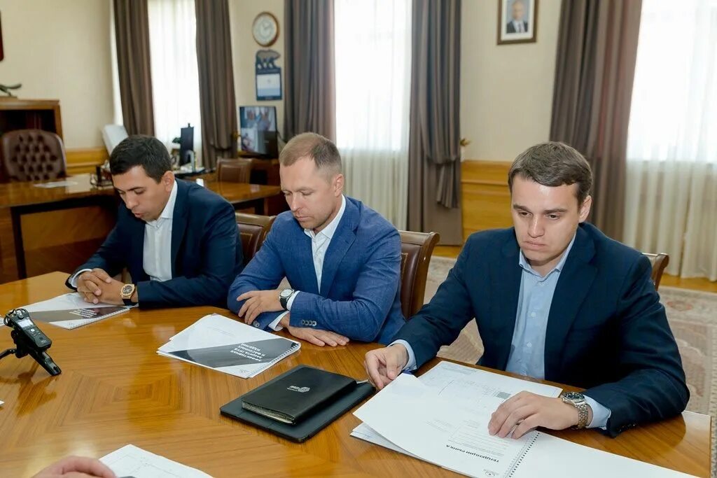 Оренбург группа компании. Оренбург группа милоян. Логотип строительной компании. Группа м. Росводоканал оренбург сотрудники.