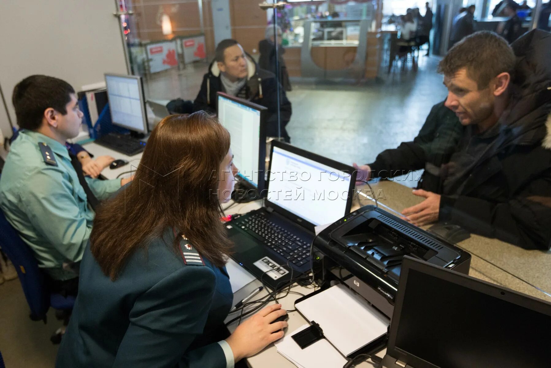 Агентство новостей политики. Агентство новостей Москва. Агентство городских новостей Москва. Налоговая Новокосино. Очередь в 15 налоговую.