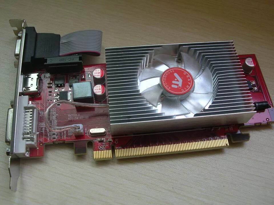 Не устанавливается видеокарта radeon. Не устанавливается видеокарта radeon