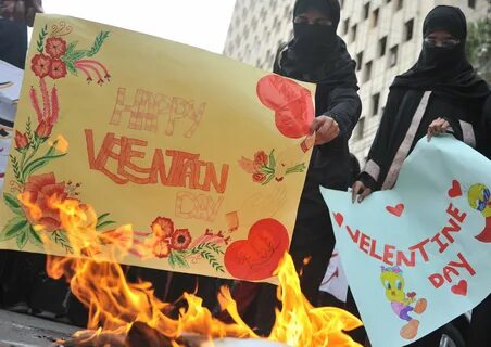 День влюбленных запретили