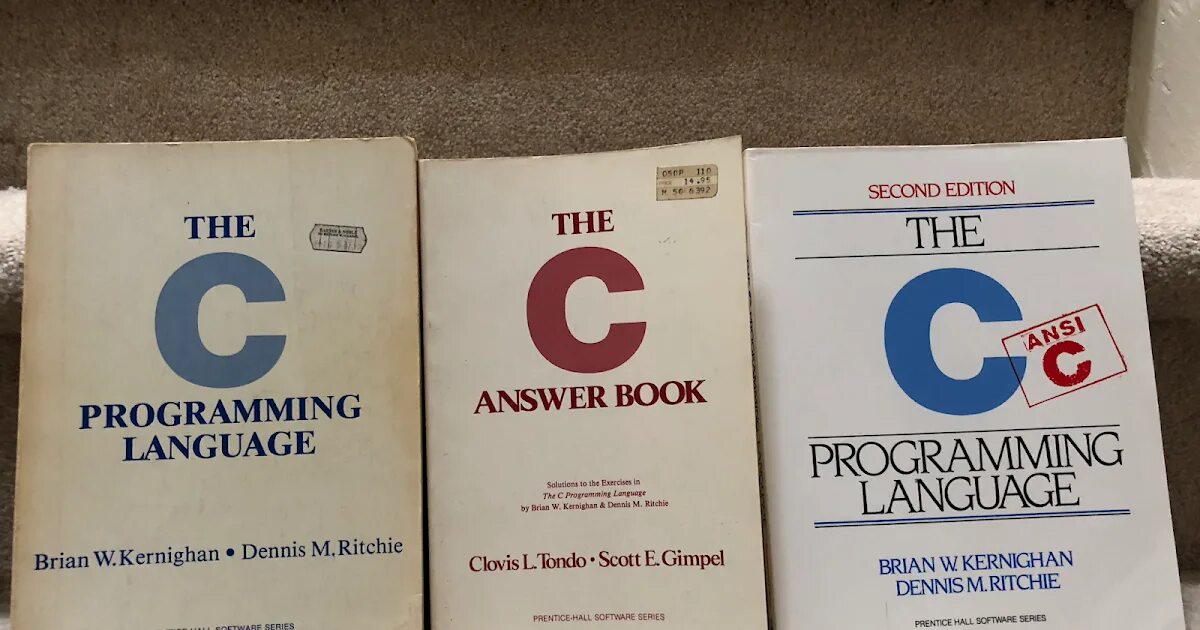Язык программирования c 4 издание. Язык программирования c книга. the c programming language книга. a programming language язык программирования. керниган ритчи си.