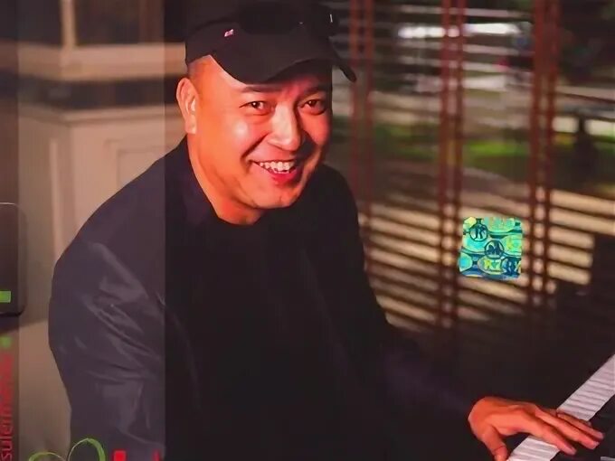 алишер сулейменов. алишер сулейменов. первенство мира по шахматам в грузии. алишер сулейменов. алишер сулейменов шахматы.