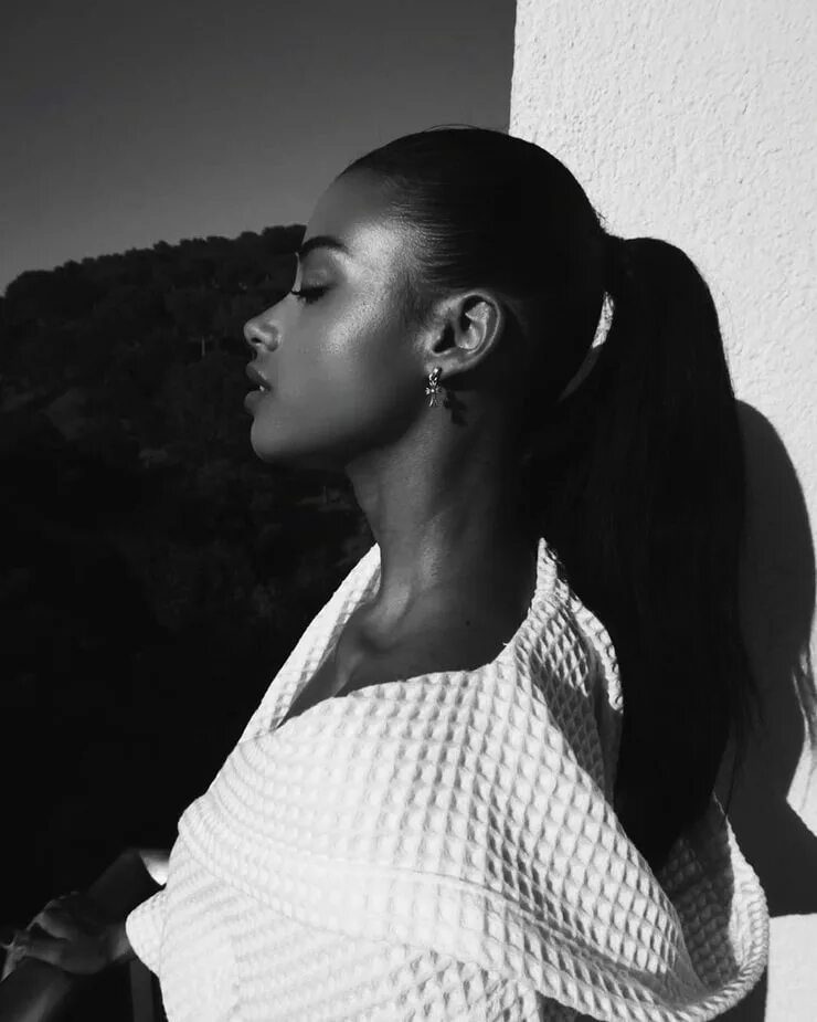 Ella black. Ella black. Антураж для фотосессий. Ella black. Ella nova bio.