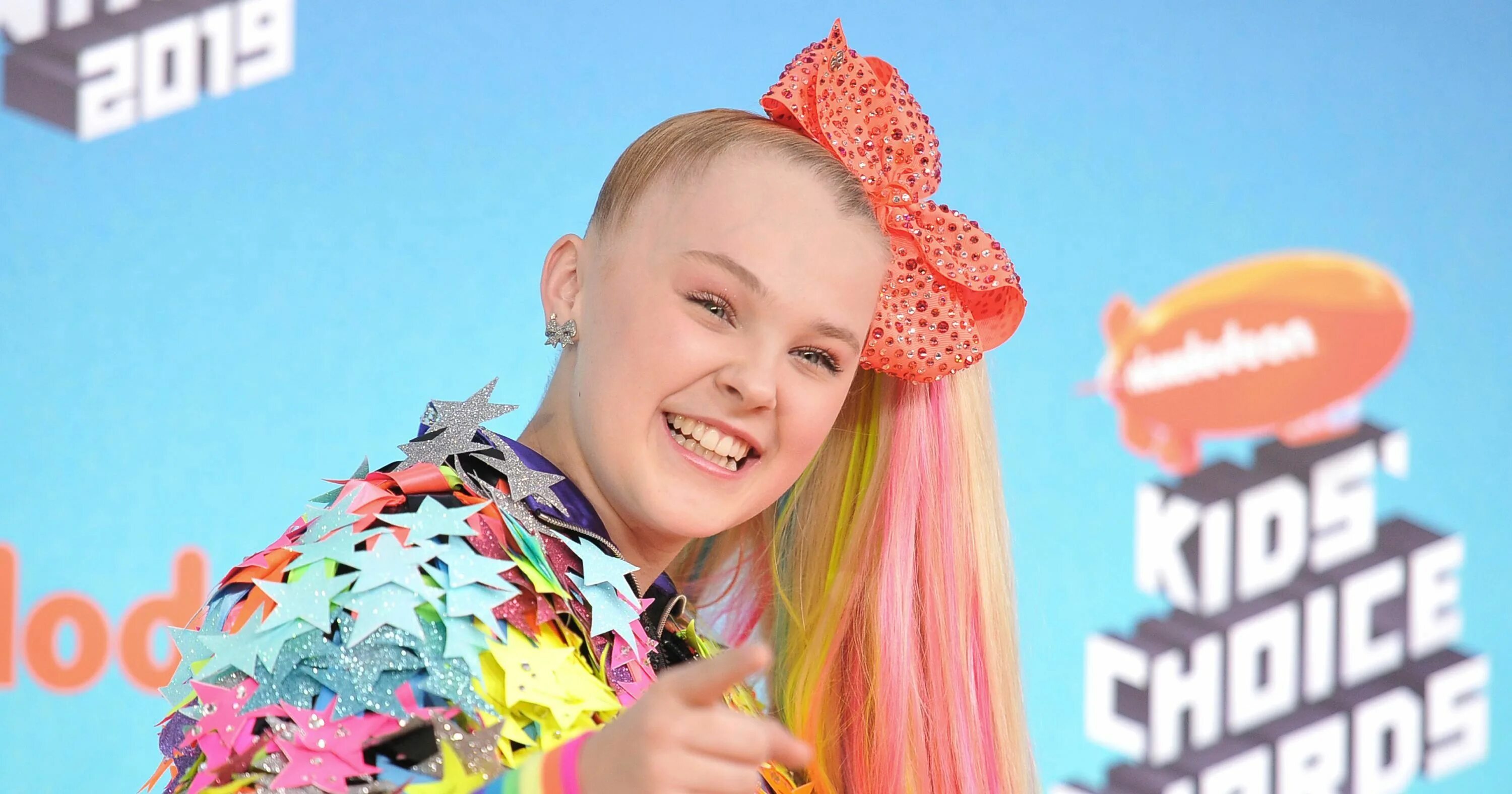 Karma jojo siwa клип. Jojo Siwa. Джоджо Сива 2013. Джоджо блогерша. Джоджо Сива американская певица.