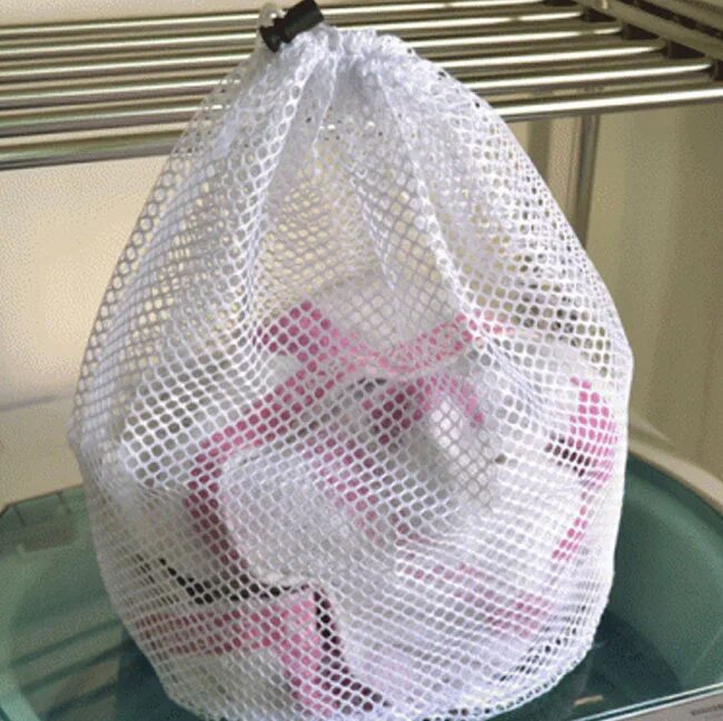 Мешок для стирки нижнего белья laundry bag. Стиральная машина. Мешок для стиральной машины. Сетка для стирки в стиральной машине. Сетчатый мешок для стирки.