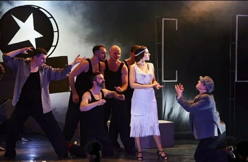 городской мюзикл. городской мюзикл. маяковский мюзикл. театр. маяковский городской мюзикл.