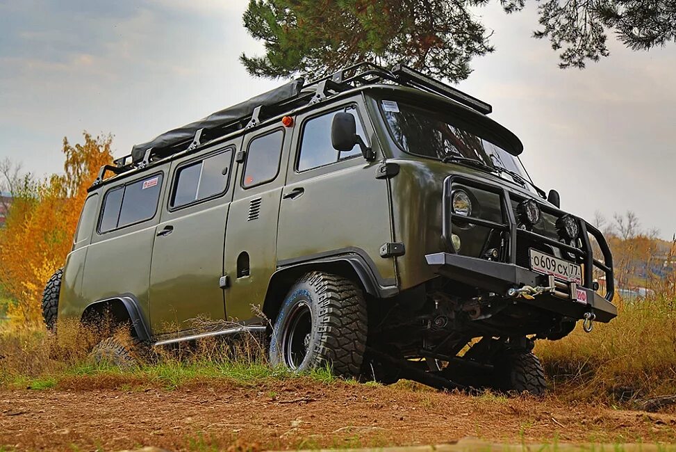 Полноприводный аналог буханки. УАЗ 452 Буханка. УАЗ-452 Буханка off Road. УАЗ Буханка оффроад. УАЗ 2206 внедорожник.