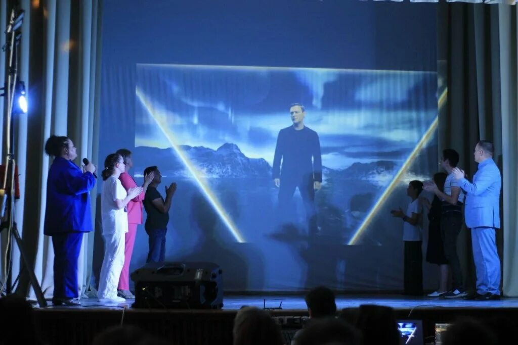 Концерт посвященный пятидесятилетию юрию шатунову. Концерт посвященный пятидесятилетию юрию шатунову. Концерт юры шатунова 2022. Концерт юрия шатунова. Шатунов 2021.