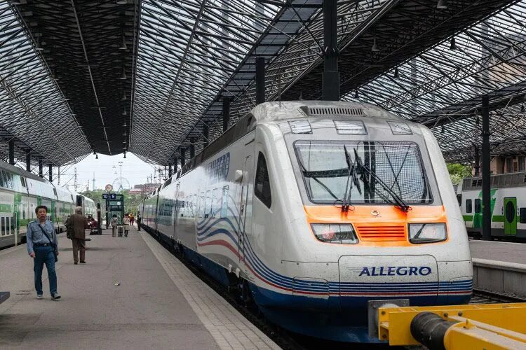 питер финляндия поезд. поезд россия финляндия. питер финляндия поезд. поезд питер хельсинки аллегро. локомотив аллегро.