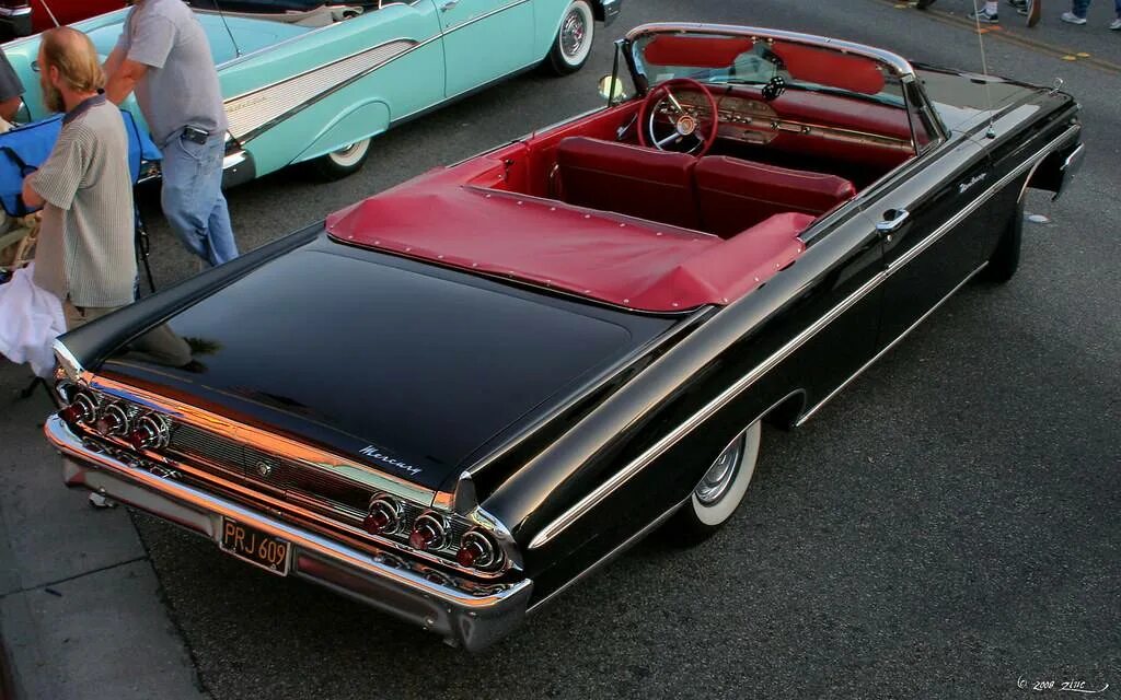 Lead sled. Lead sled. Mercury meteor cabriolet. Mercury coupe 1949. Mercury 1951 coupe кобра custom.