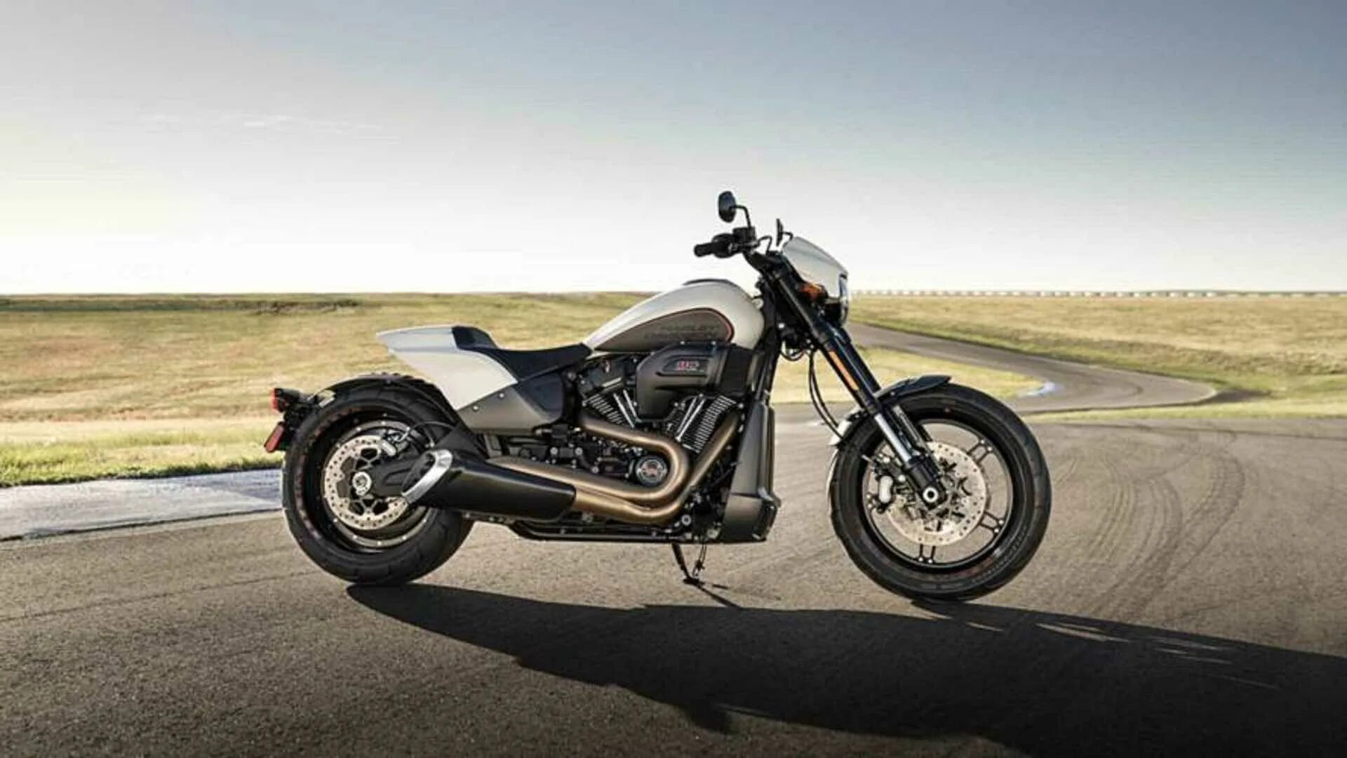 Power cruiser. Power cruiser