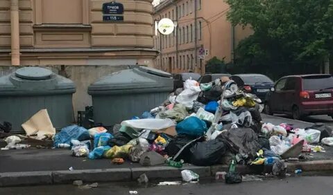 Почему в санкт петербурге много