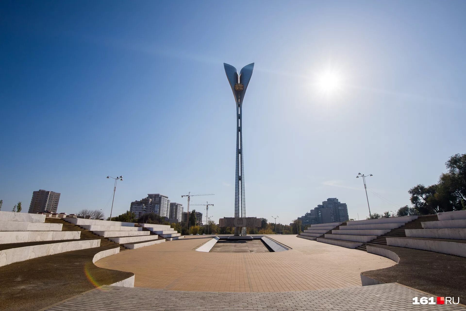 театр на театральной площади в ростове. театральная площадь ростов на дону. театральная площадь ростов на дону с высоты. площадь ростова-на-дону на 2022. театральная площадь ростов на дону.