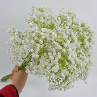 Цветы добавляют в букеты