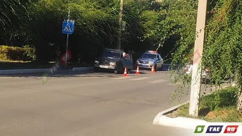 Возле юбилейного