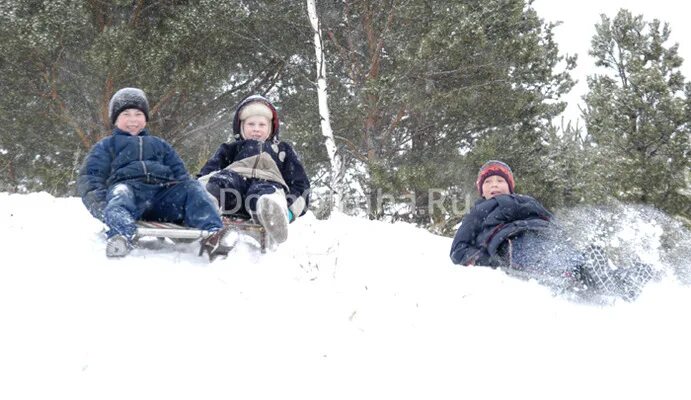 Светлячок кунгур горнолыжная. Горнолыжка кунгур светлячок. Светлячок кунгур горнолыжная база. Кунгур горнолыжная база. Лыжная база светлячок кунгур.
