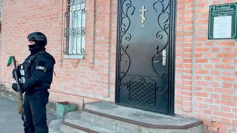 Обыски в храмах