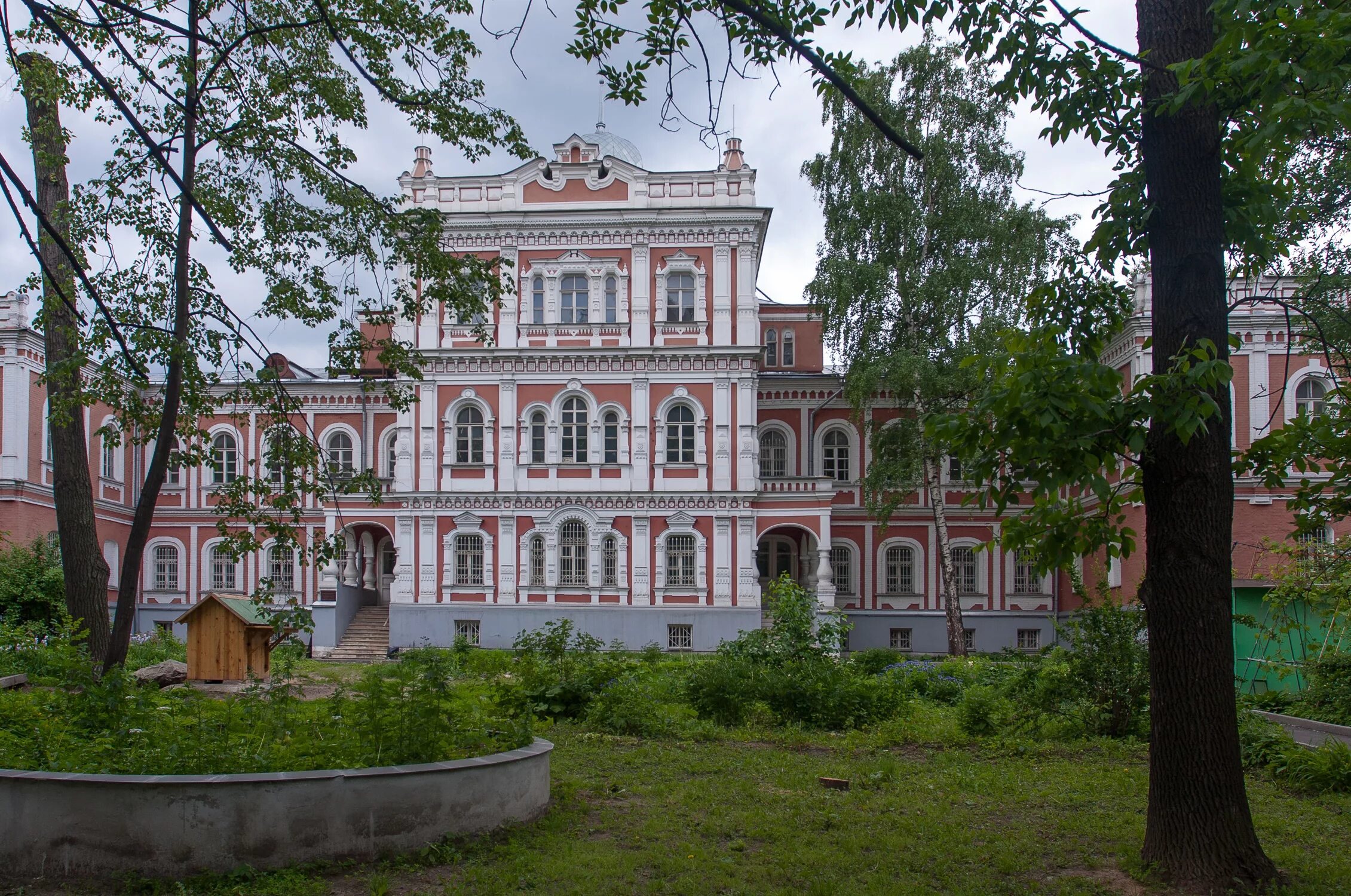 Елизаветинский проезд