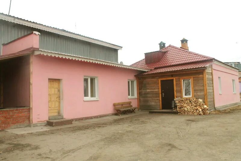 Касли снять. Касли снять. Ленина 10/1 касли. Каслинское литье касли. Касли снять.
