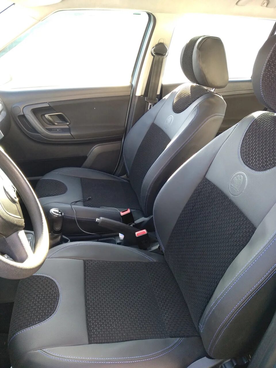 Шкода фабия чехол сиденье. Чехлы skoda fabia 2. чехлы автомобильные gross 11173 шкода фабия. чехлы сидений шкода фабия 2. fabia 1 чехлы.