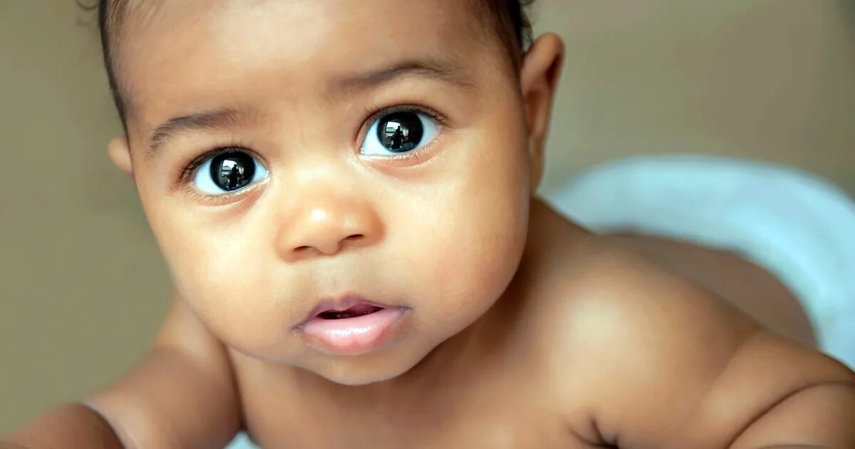 Темнокожие малыши. Baby is black. Baby is black. Блэк беби. Baby is black.